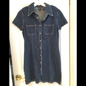 Cute GAP Classic Denim Dress